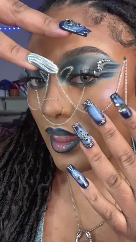 Nahhh these are teeaaaaa 😭 #pressonnails #fyp #tiktokshop #moonthebeat 