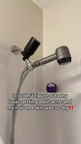 I wish I knew about this showerhead filter sooner! #filteredshowerhead #afinashowerhead #hairskinnails #showerfilter #cleanwater 
