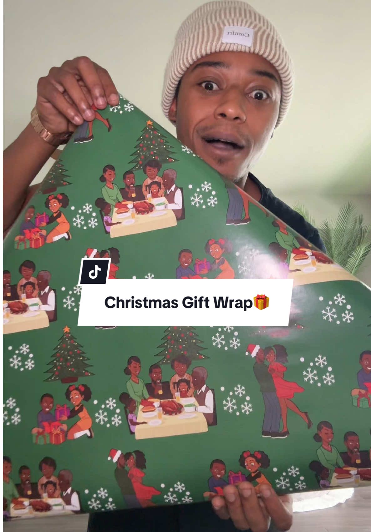Black People Wrapping Paper Is New To Me! #giftwrapping #wrappinggifts #christmasgiftwrapping #tiktokmademebuyit #tiktokshopcreatorpicks 