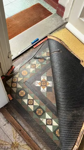 2 minutes after getting the keys to our forever home #newhome #victorianhouse #houserenovation #tiles #reno 
