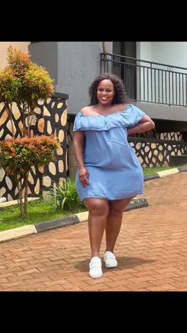 Denim dress 👗 available 😎size 20 to 22 respectively 0704598945 watsapp only #fyppppppppppppppppppppppp #plussizeconfidence #rounddresses #plussizefashion #viral 