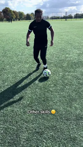 Step overs 😍❤️ #footballtok #stepover #Ssoccerskills #skills #soccertok 