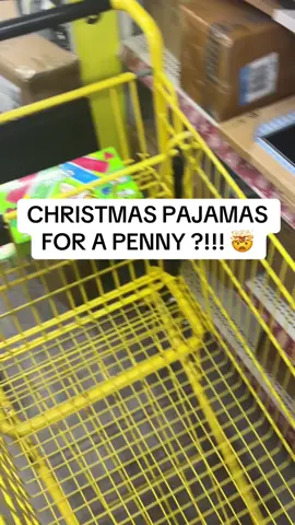 CHRISTMAS PAJAMAS FOR A PENNY !!! #fyp #dollargeneral #pennyshoppingatdollargeneral #deal #christmas 
