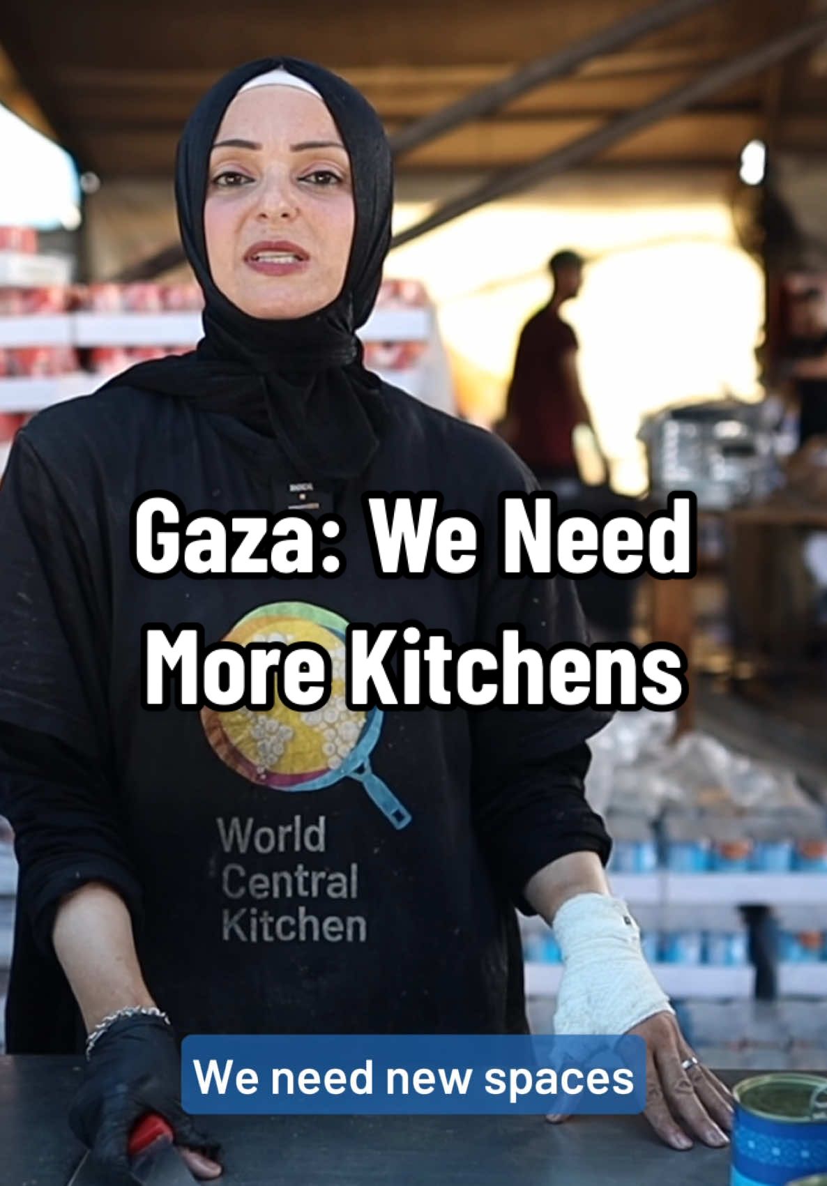 “One million meals is a message of life for Gaza.” WCK’s #ChefsForGaza teams are working tirelessly to reach our goal of cooking 1 million meals daily in Gaza. To reach that milestone, we are working toward building more Field Kitchens to scale meal production and support more families in need. #WCK #WorldCentralKitchen #humanitarianaid  