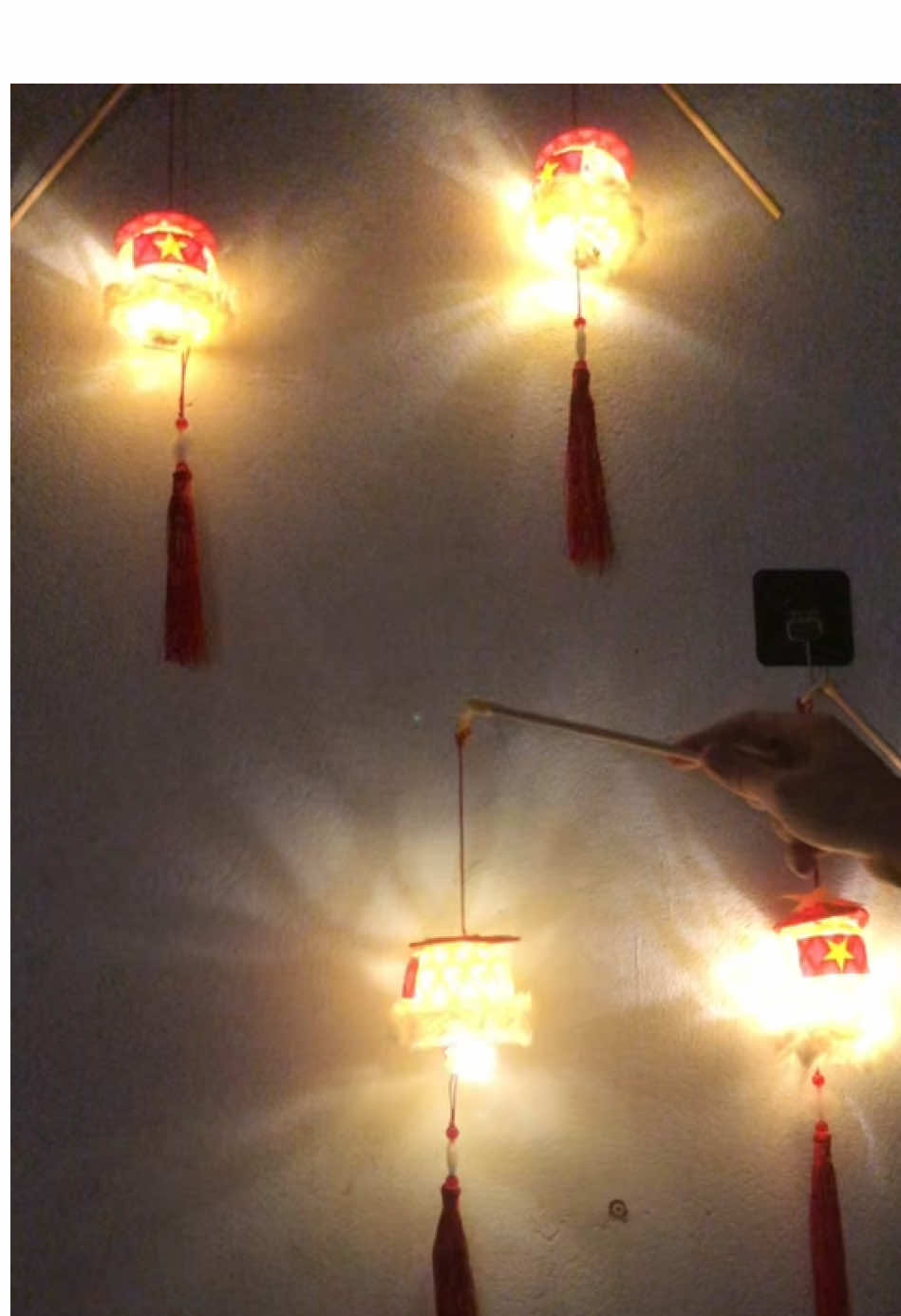 Đèn lồng 2 size hình tròn và hình trụ cực đẹp! #dentrungthu #denlongtrungthu #denlong #mevabe #mebimsua  @Shop Đồ Chơi Ting Ting 