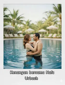 akhirnya bisa berenang bareng #nafaurabach idolaku sejak dulu. 😆🤣 #nafaurbachfansclub #nafaurbach #aikissme #cumahiburan 