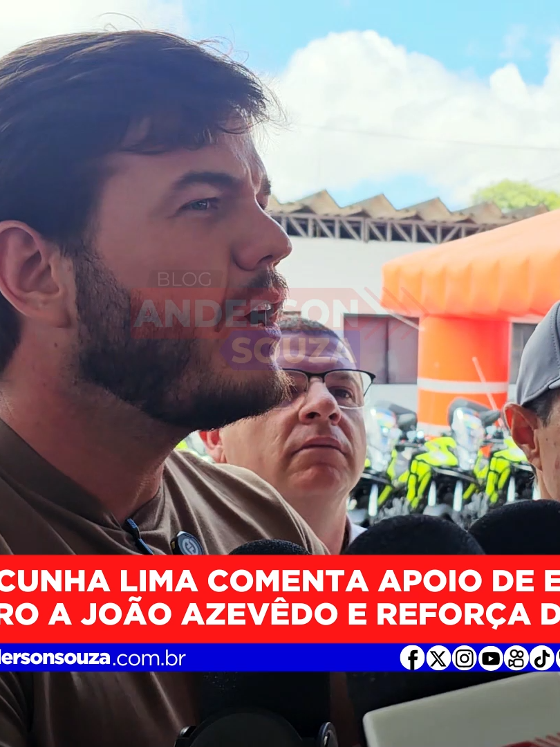 O prefeito Bruno Cunha Lima comentou, nesta semana, a declaração de apoio do deputado estadual Eduardo Carneiro (Solidariedade) ao governador João Azevêdo, e afirmou que o tema político passará a ter presença cada vez maior nas próximas semanas. Segundo Bruno, será necessário um diálogo direto com Eduardo Carneiro para alinhar posições e definir detalhes sobre a atuação do partido nas eleições de 2026. “Olha, a gente vai ter que ter uma conversa nesses dias para definir esses pontos, esses aspectos, e fazer uma conversa pessoal com Eduardo”, disse o prefeito. Bruno reforçou que a sua equipe mantém um sentimento de diálogo e unidade muito grande com aliados, incluindo o deputado Romero Rodrigues e outros parceiros no Congresso Nacional. “Nós temos conversado semanalmente, constantemente, para garantir que possamos ter a representatividade dos nossos amigos e parceiros, e chegar às eleições com um time bem estruturado, não só para disputar, mas para disputar e ganhar”, afirmou. O prefeito também ressaltou que, à medida que o segundo semestre avança, o debate político será cada vez mais recorrente, com a população e os partidos se preparando para o cenário eleitoral de 2026. “É natural que esses diálogos aconteçam para se firmar as posições de quem está onde e onde vai estar. A partir de agora, o tema da política passa a ser cada vez mais presente”, concluiu Bruno Cunha Lima. ↘️ Leia mais acessando o @blogandersonsouza no link da bio. #BlogAndersonSouza #CampinaGrande #Paraiba #JoaoPessoa #Noticias