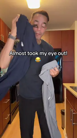 I almost lost an eye recording this video! It was worth it! These training pants had me hyped!! #trainers #workoutpants #excercise #workoutplan #drawstring 