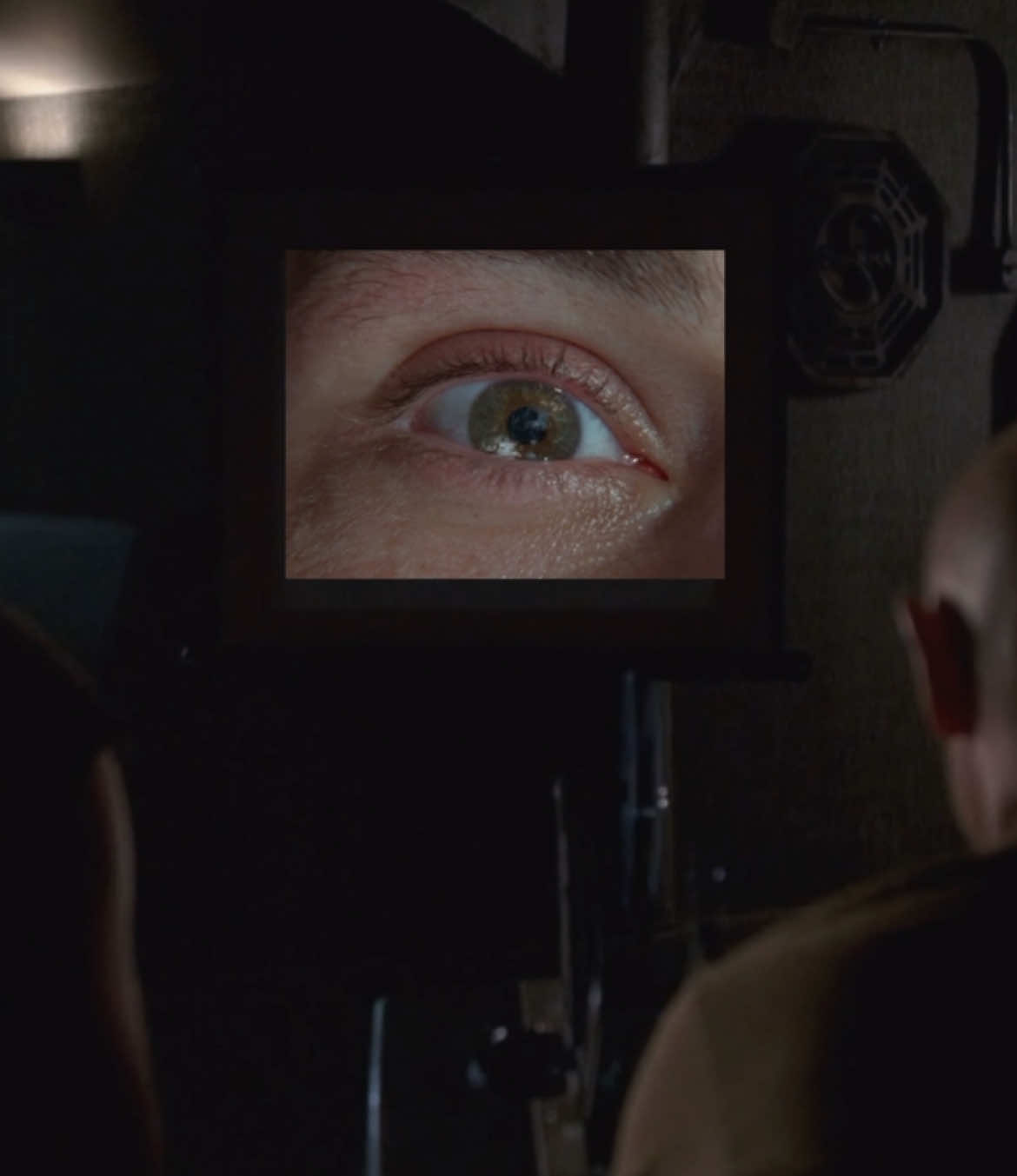 me fr #lost #losttvshow #lost2004 #johnlocke #jackshephard 