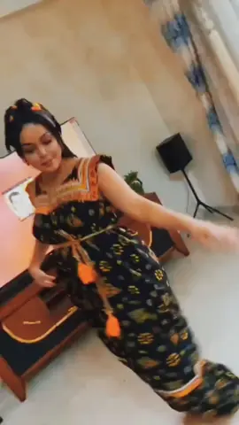 #ااشعب_الصيني_ماله_حل😂😂 #musiquekabyle #dancekabyle #bejaia #alicia 