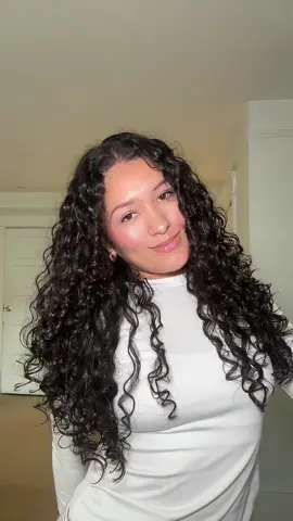 I need HELP from my curly girls - what’s your favorite curl product?💞 @SKALA Brasil @Marc Anthony Hair @GarnierUSA @Revlon Cosmetics @Denman Brush #curlyhair #curlyhairroutine #curls #curlscheck #hairroutine  