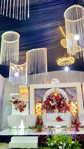 Yang katanya orang-orang mahal ,padahal cuman dari harga 9jt uda Include Dekor,sound,tenda dll ❤️‍🔥✨,Yuk segera booking dan amankan tgl kesayangan kalian 🫶🏻Info lebih lanjut Bisa DM/  WA 081228761401 😘#fyp #dekorasipernikahan #dekorasiwedding #dekorasiaesthetic #dekorasimurah 