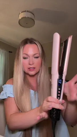Replying to @Ljedski93 this is definitely my most used hair tool as a blonde that has super long hair!