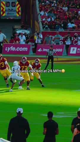 Fastest player in COLLEGE???😭🔥 he can run a 4.2 EASY!!! #usc #blazingspeed #footballtiktok #footballvideo 