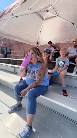 📣 Every sports mom needs this loud cup! Perfect for cheering on the sidelines without losing your voice 🙌⚽🏈⚾ #SportsMomLife #GameDayReady #LoudCup #SidelineSupport #TeamSpirit 