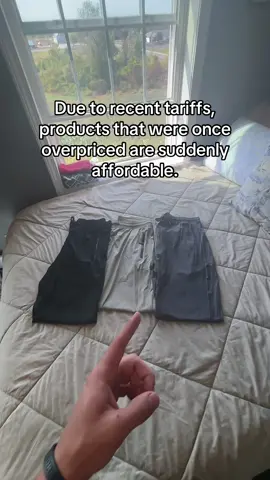 Good deal.  #tiktokshop #tiktokmademebuyit #tiktokmarketplace #joggers 