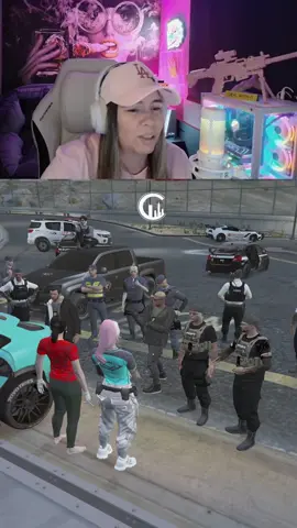 @liablingrp - #liablingrp em #Twitch | Dona Florinda naaao! Aqui é o crimeee...kkk