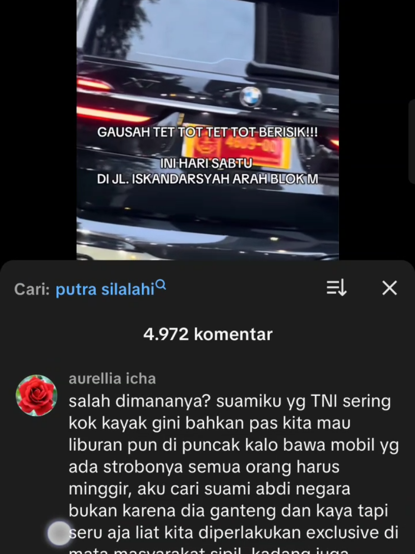 PENGENDARA DENGAN PLAT TNI. MASIH MENGGUNAKAN 