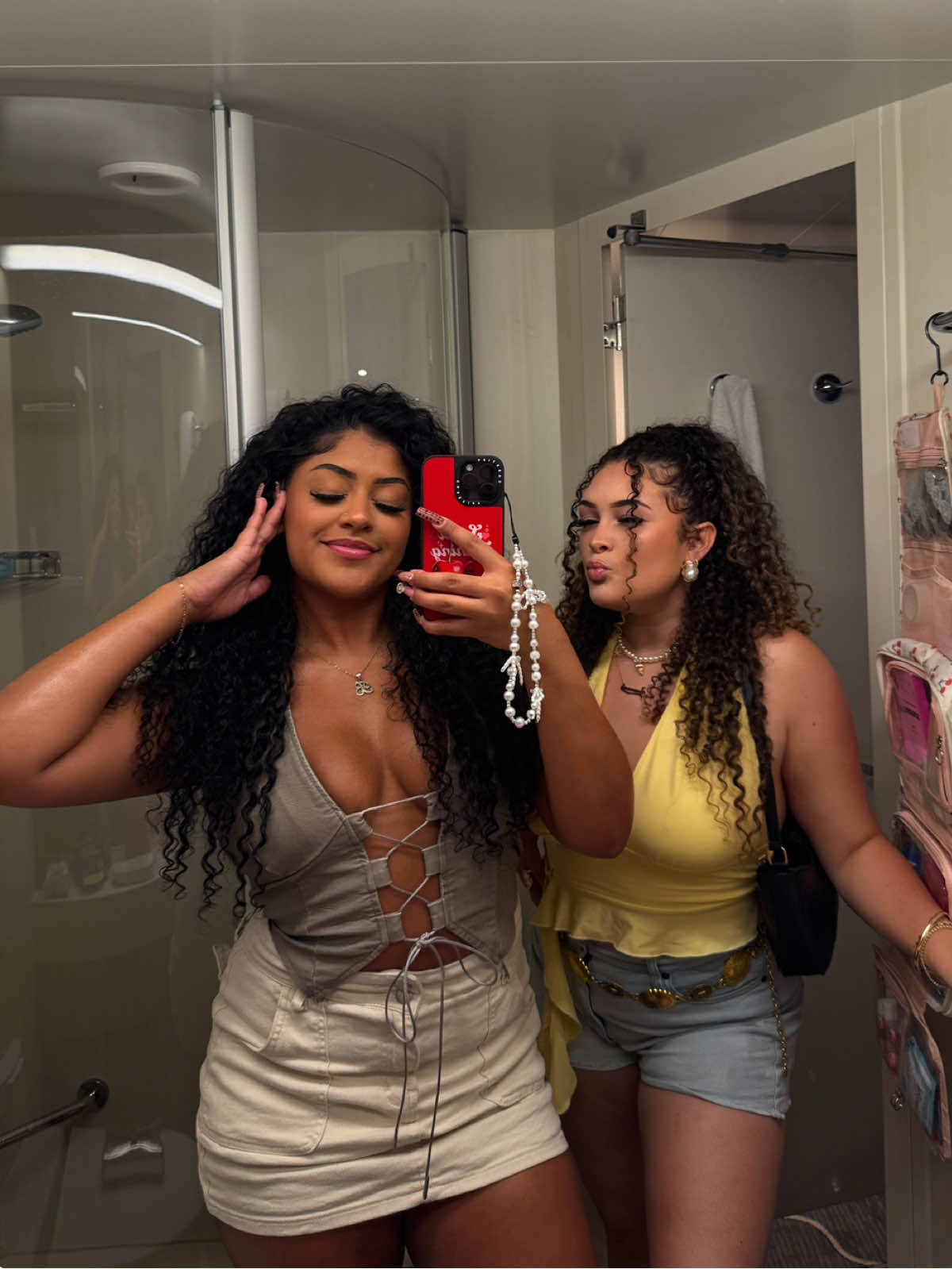 Cruising with @curlgirlari !! 🚢🏝️⚓️🩵 stay tuned for moreeee vlogs of my 1st cruise on @Royal Caribbean Symphony of the Sea ship #curlgirlari #cruise #royalcaribeancruise #Vlog #vacation