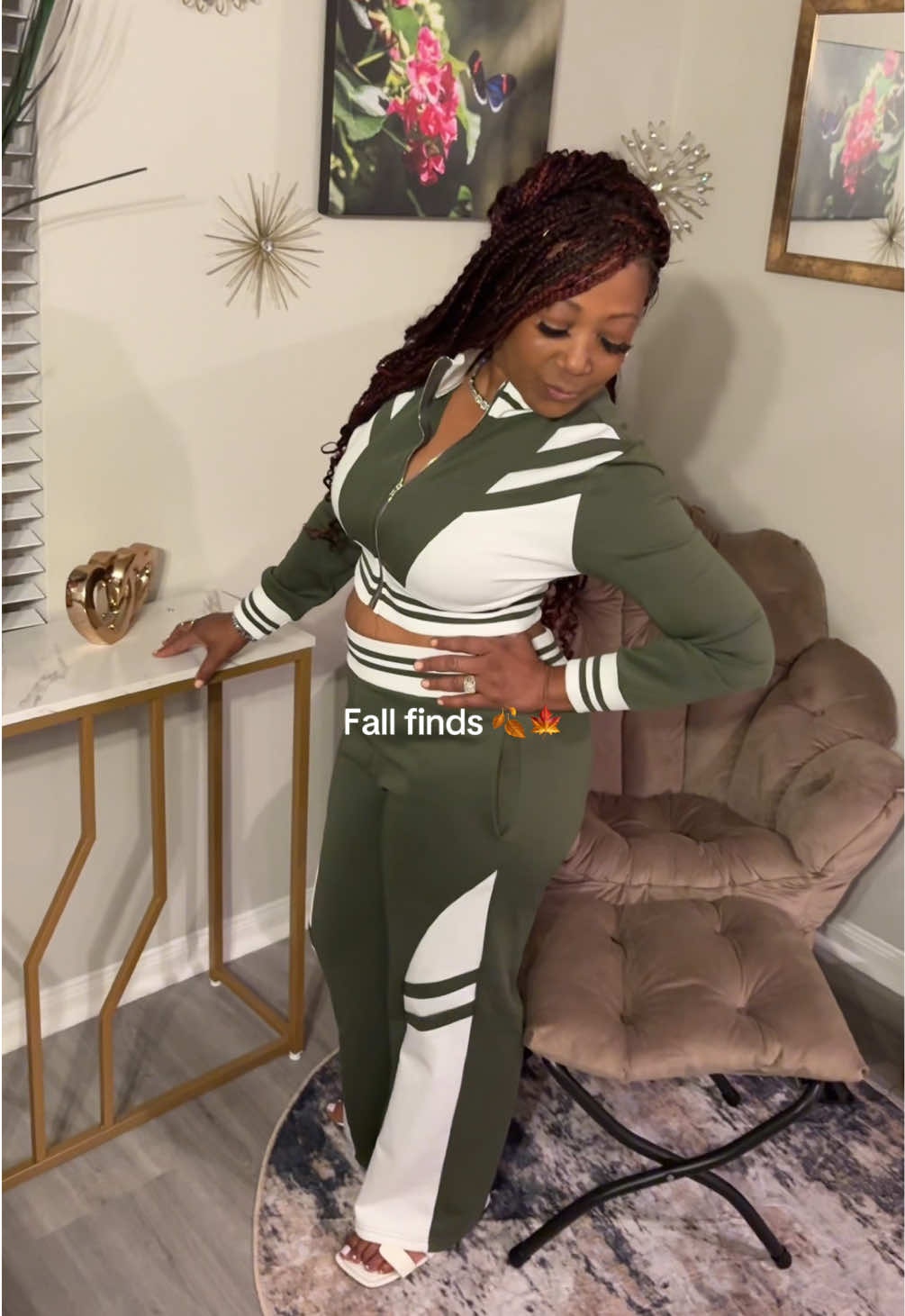 Super cute two piece set 🔥#twopieceset #twopieceoutfit #falloutfitinspo #cuteoutfits #tracksuitset 
