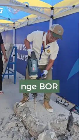 Perkakas WAJIB Rumah Tangga⚒️ Jaman sekarang keknya di rumah musti punya bor ga sih, soalnya makin banyak perintilan rumah yg butuh dirakit atau ditempel ke dinding Kalo pake tukang kok ya sayang banget biayanya wkwkkw Bener ga temen2?  Coba komen nih yg udah pada punya bor di rumah😁 @dongcheng_indonesia @DongCheng Tools Indonesia  #dongchengindonesia #dongchengfactorytour2025 #DIY #dimasgepeto #tripchina