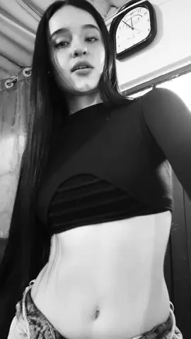 y si t sientes solita jajaja??🙂‍↕️🥴🥴#flypシ  #paratiiiiiiiiiiiiiiiiiiiiiiiiiiiiiii  #seguidores 