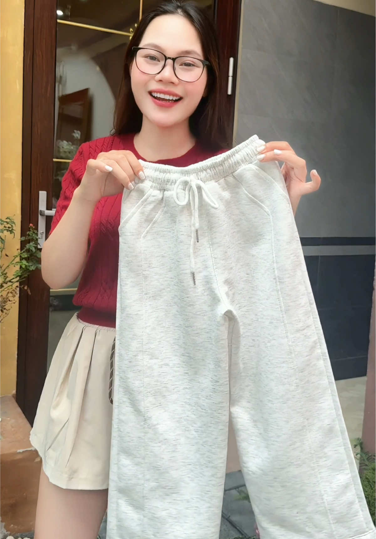 Quần nỉ dày bé gái #quần #quannibegai #qanbegsi #quannixuong #hientantam2000 