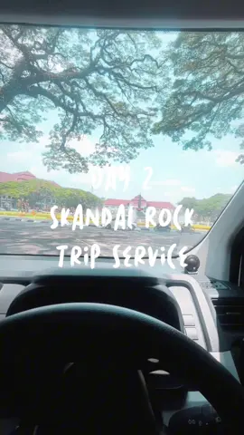 Perjalanan bersama @skandalrockband alhamdulillah lancar, aman & nyaman adalah koentji 💝 Silahkan booking dari sekarang sebelum kehabisan unitnya yak 👋 ☎️ 081234375767 🌍 nyaman.co.id/driversoloid  #sewahiacesolo #sewamobilsolo #driversoloid 