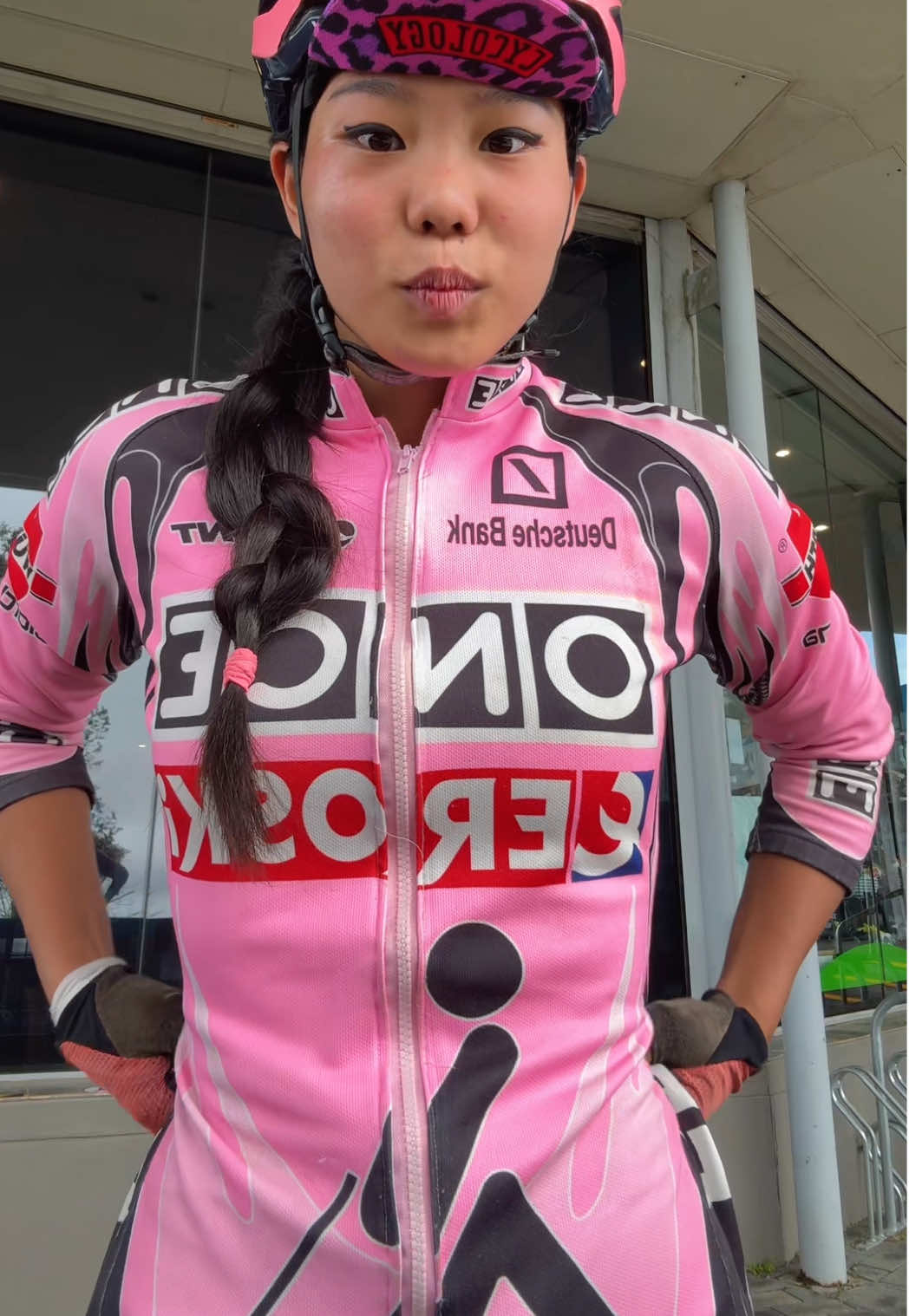 Layer up and eat upppp bichezzzz #cycling #winter #layering #tips
