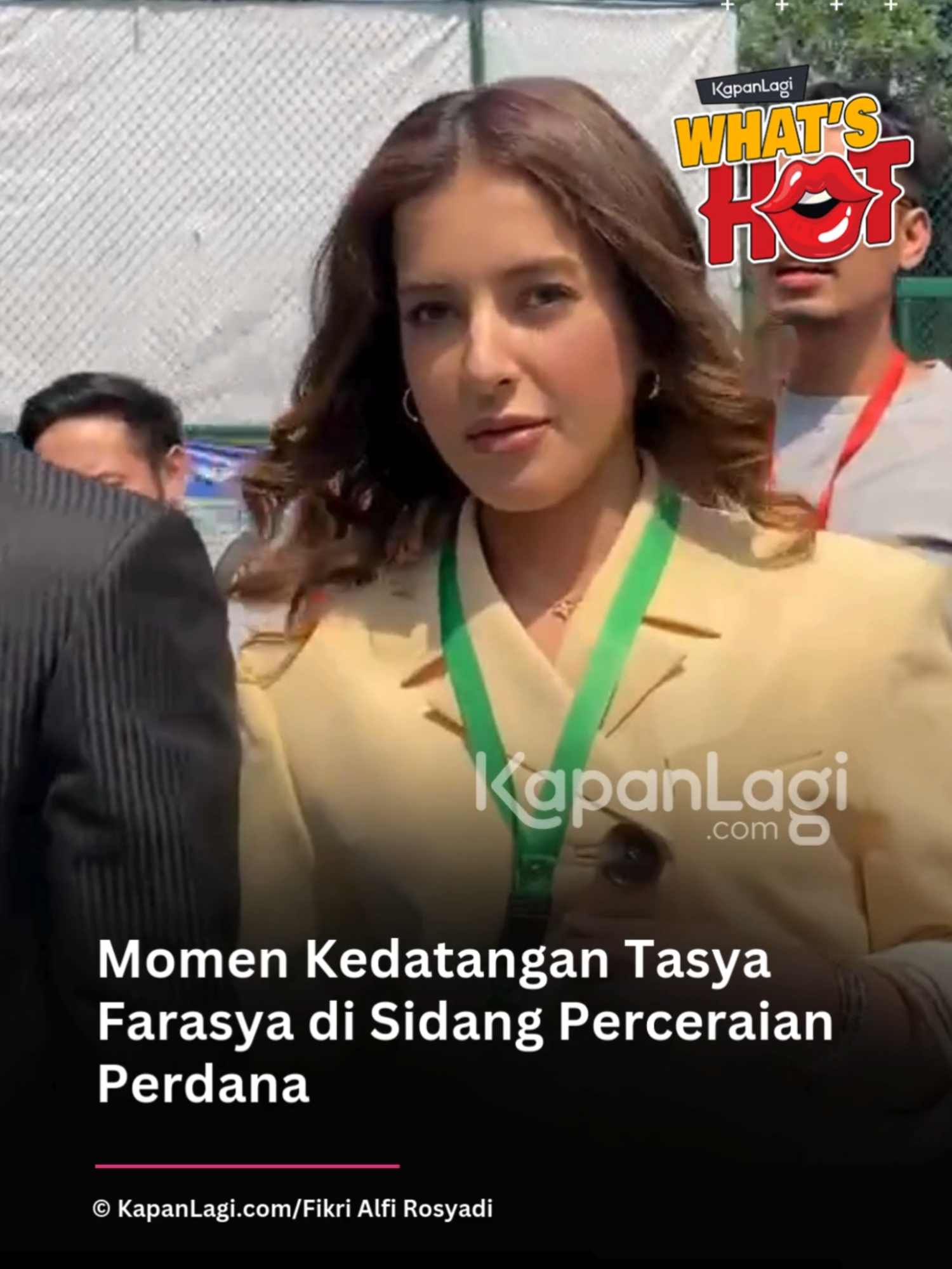 Momen kedatangan Tasya Farasya di sidang perdana yang digelar hari ini di Pengadilan Negeri Jakarta Selatan. . KLovers, bisa tonton secara live di YouTube channel KapanLagi.com yaaaaa! #kapanlagi #selebriti #klkpt #kapanlagiwhatshot #kapanlagihariini #tasyafarasya