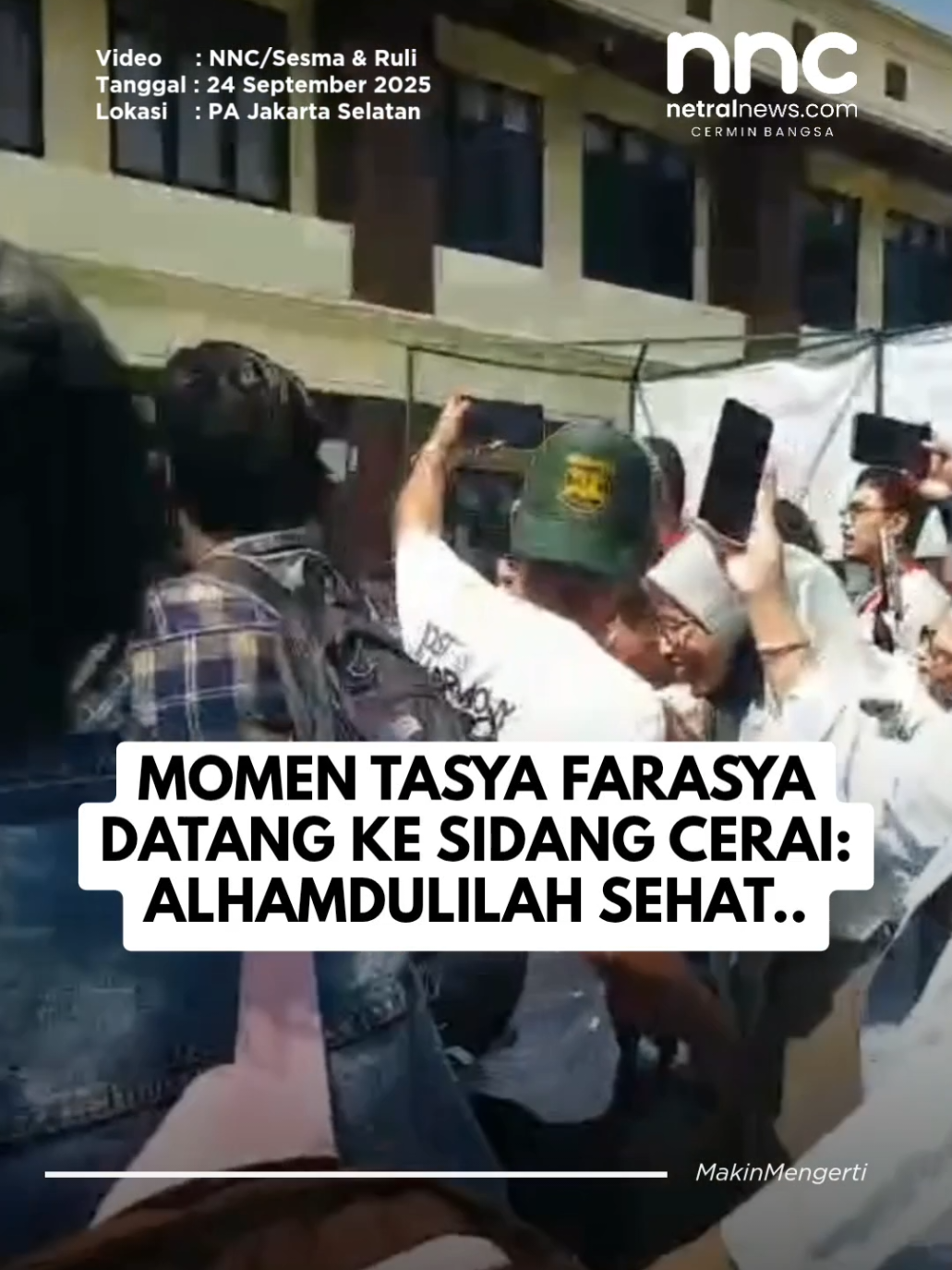Influencer kecantikan, Tasya Farasya, memenuhi panggilan sidang perdana terkait gugatan cerainya terhadap suaminya, Ahmad Assegaf. Sidang digelar di Pengadilan Agama Jakarta Selatan hari Rabu (24/9). Tasya tiba di Pengadilan Agama Jakarta Selatan sekitar pukul 09.43 WIB mengenakan pakaian serba krem. Wanita 33 tahun itu hadir didampingi kuasa hukumnya, Sangun Ragahdo. Tasya tak banyak berkomentar soal kedatangannya. Ia hanya memastikan bahwa ia dalam kondisi sehat. Namun ia menolak berkomentar terkait gugatan cerai yang ia layangkan pada suaminya.