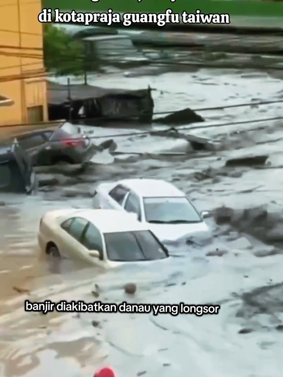 Banjir besar di taiwan #banjir #bencana #taiwan #news #fyp 