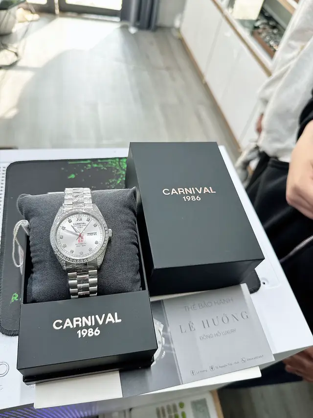 Chốt đơn.. Done đồng hồ Carnival DayJust Silver 8907G đính đá Full viền cho e khách làm quà tặng bạn❤️#lehuongwatch #carnivalwatch #donghodep #ilovetiktok 