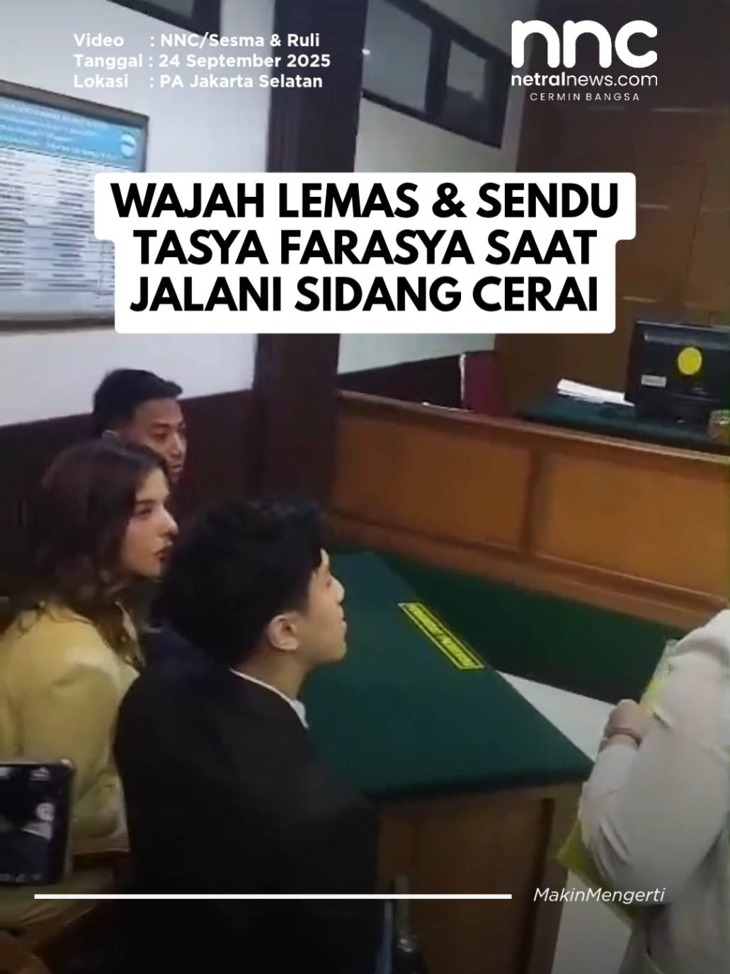 Tasya Farasya dan suami jalani sidang perdana perceraian dengan agenda mediasi di Pengadilan Agama Jakarta Selatan. Sidang digelar tertutup. Awak media dipersilahkan keluar ruangan sidang usai mengambil gambar sejenak.