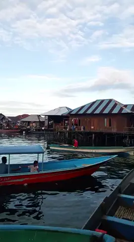 cuma di misool sja yang ketitin bisa akteret  mundur😂🤣🤣