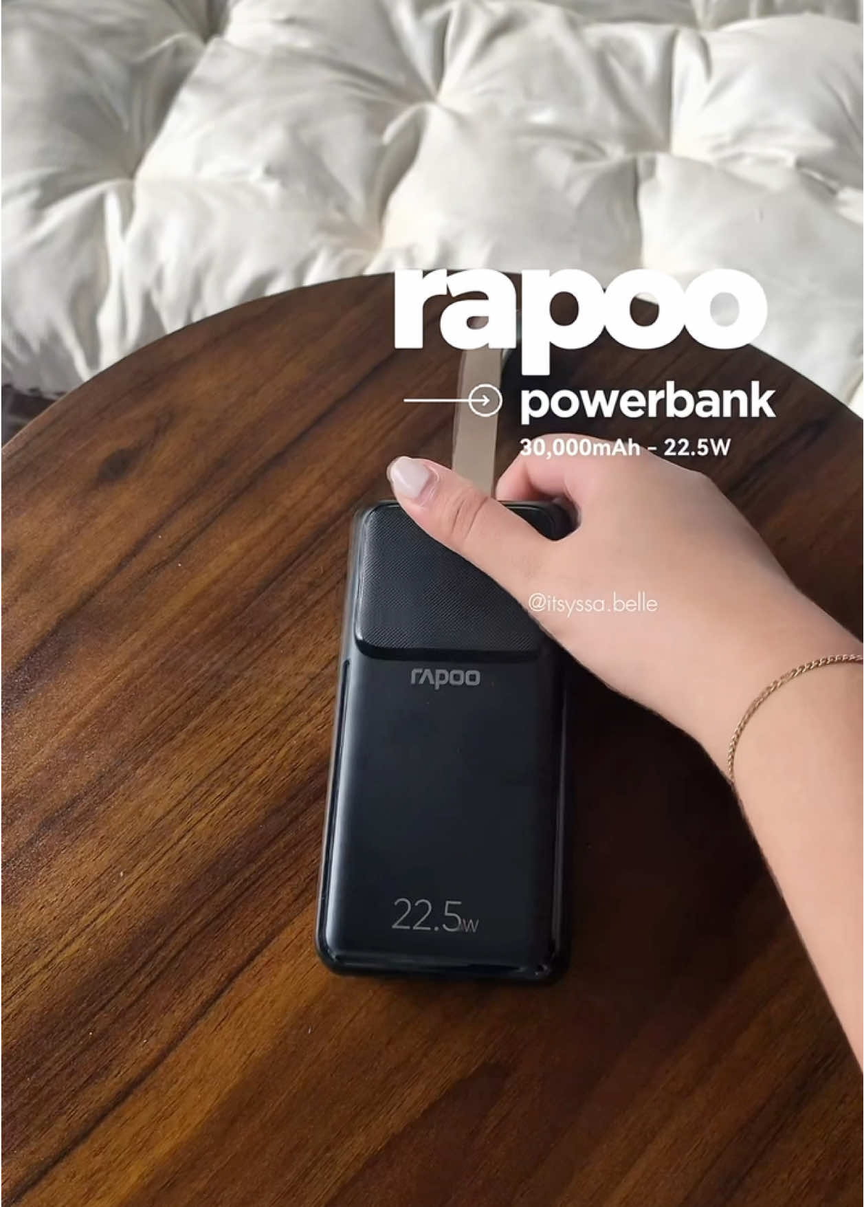 Large capacity powerbank na easy to carry ✨ supports fast charging na rin 🧡🤭 #rapoo #rapoopowerbank #powerbank #portablepowerbank #fastcharger 