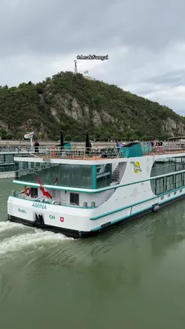 MS Amina meninggalkan Budapest 🇭🇺⚓️ #anaksungai #riverman #rivercruiseship #rivercruiseeurope #rivercruise #bagasawan 