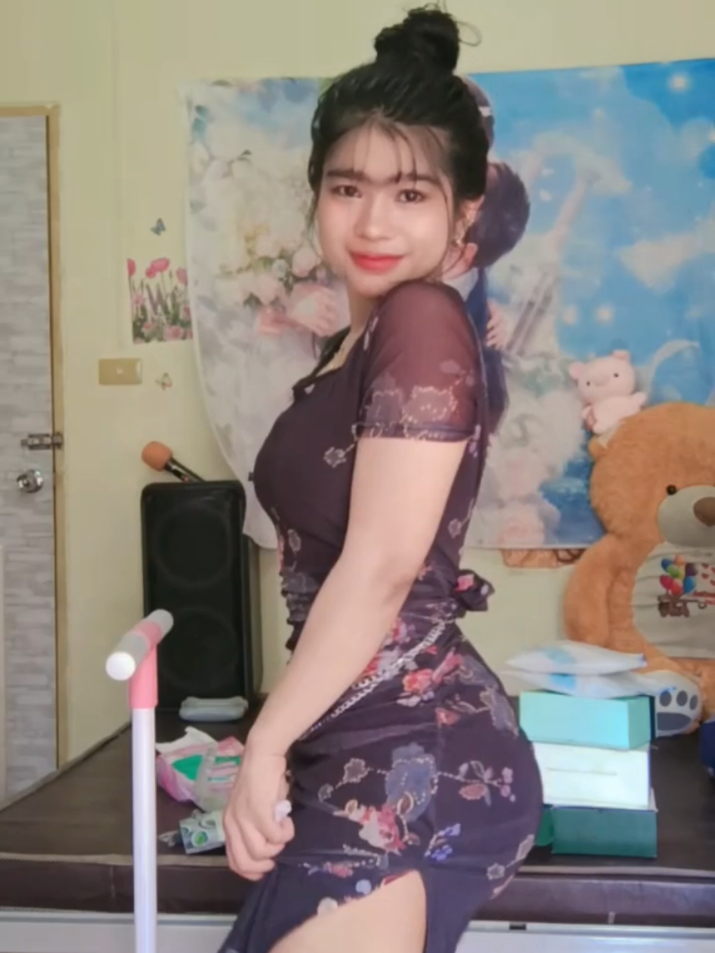တိန် တိန် တိန် ဆိုလာဘဲဟ😂#ချစ်စရာကောင်းတာတစ်ခုပြမယ်🥺🎀 #tiktokmyanmar #foryou #100kviews #viraltiktok 