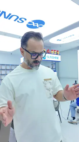 🇮🇷Our friend from Iran🇮🇷  🤔See what he gonna say about laser machine in SUNSHINETOOLS #PhoneRepairTools #SUNSHINETOOLS #Iran #BackCoverRemove #Hardware #LasherMachine #TechGeek #disassembly 