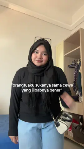 jilbab gerah😭
