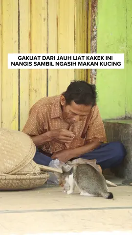 kakek makan sampe disisain padahal beliau kelaparan, ternyata buat kucing sama istrinya😭 #fyp #trending #fypage #foryou #fy 