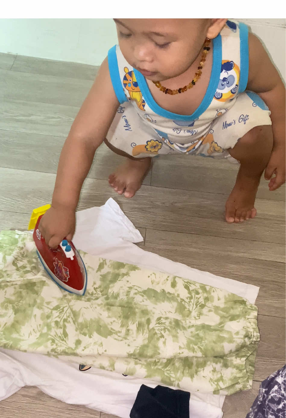 #toddlermom #toddlersoftiktok #toddleractivities #parents #fypage 