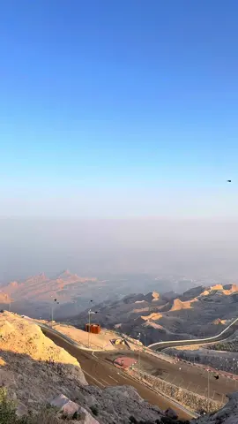 صباح العين غير 💜  هالصباح الي يرد الروح  ☀️  #مدينة_العين #explore #alain #viral #video 