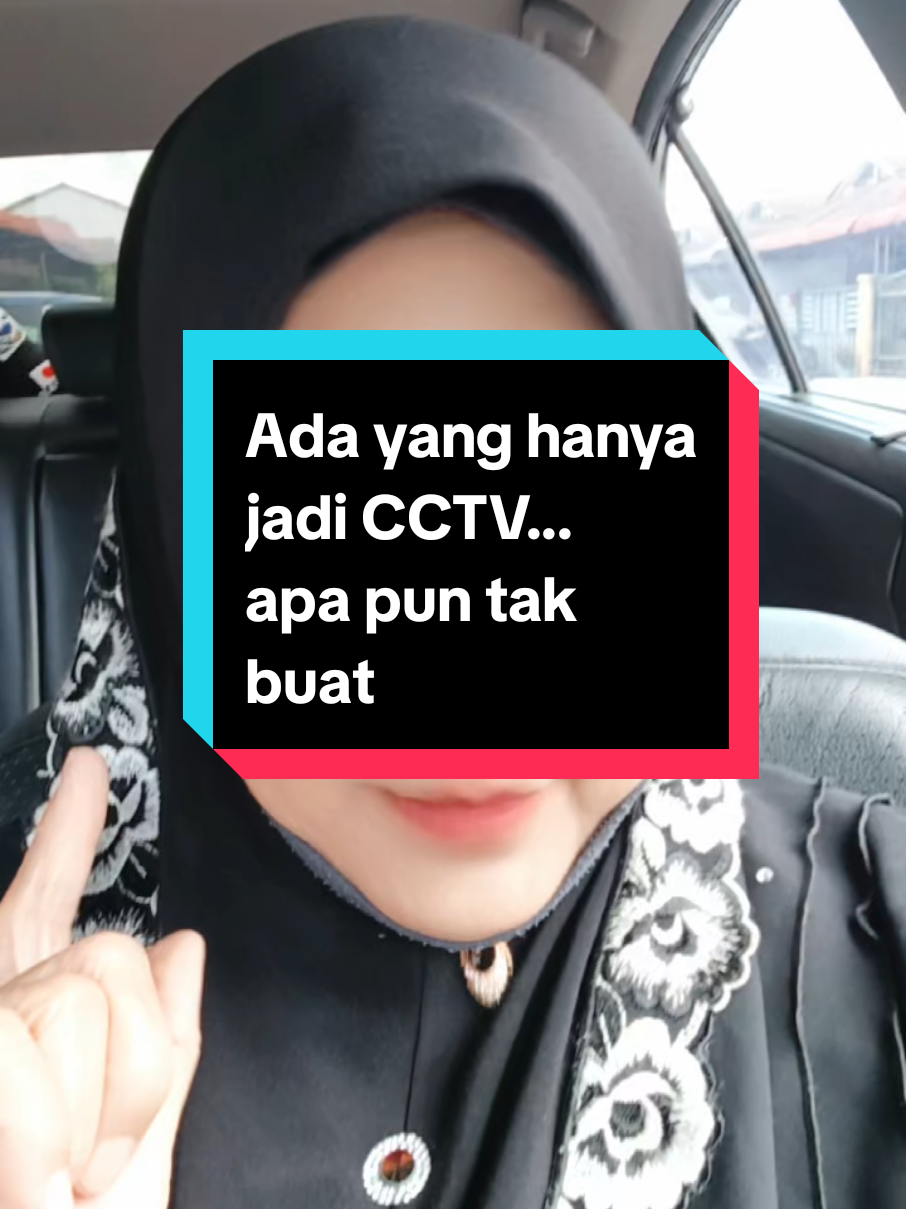 Ramai yang jadi CCTV dalam tiktok ni...hadi kita terus buat kontent walaupun ramai yang tengok dan tak like... #lizamylea #cikguliza #lizamylea_ilmutiktok #newbie #tiptiktok 
