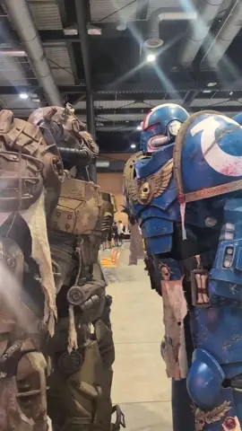 Just 2 friends staring at each other #cosplay #cosplayfriends #warhammercosplay #falloutcosplay #convention 