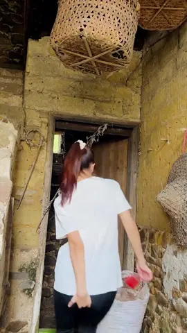 Back to the 80s & 90s Childhood—Even Going to the Toilet Was a Struggle!. #funnyvideos😂 #comedyskit #rurallife #Foryou #Growmyaccount 