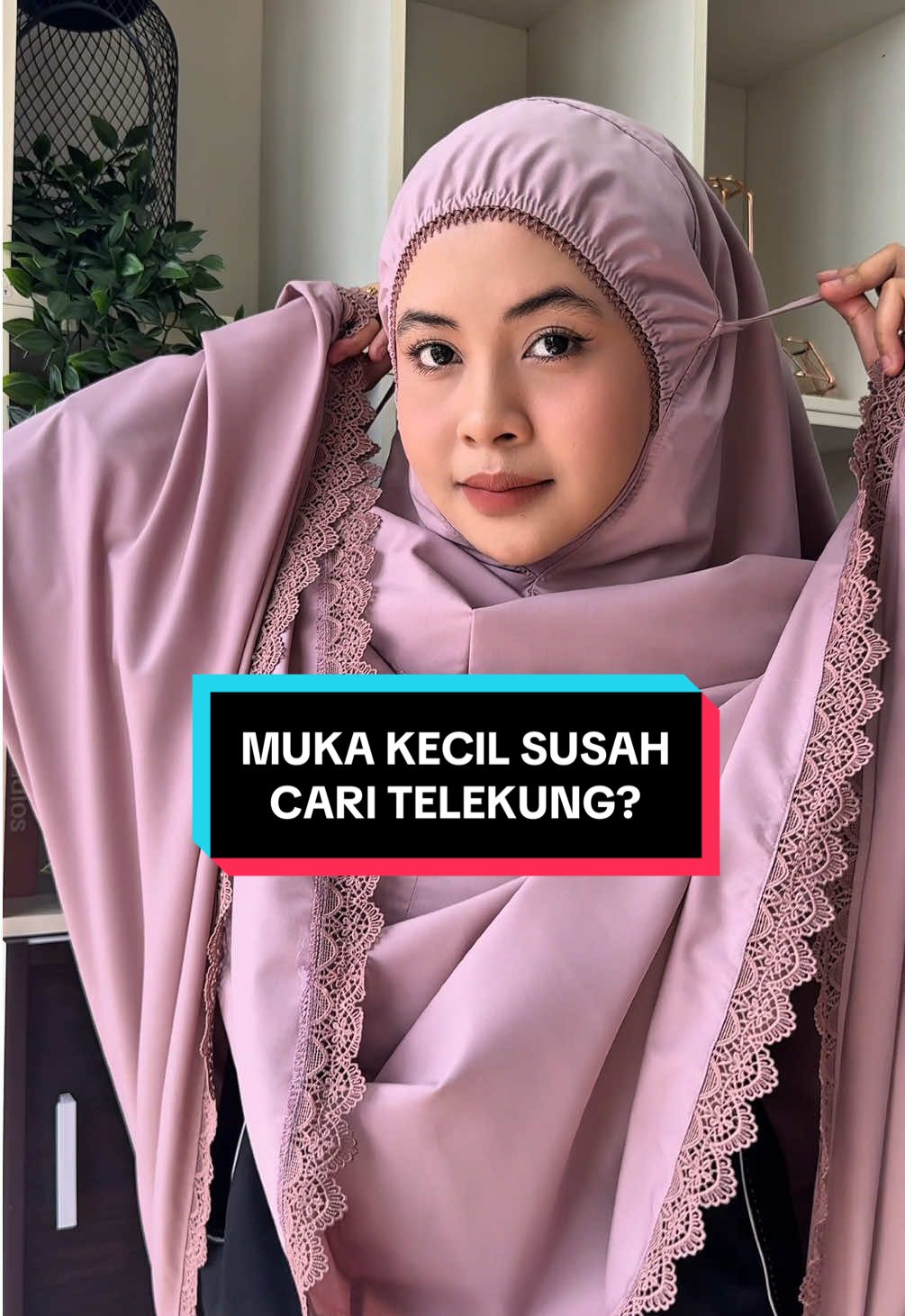 siapa kat sini bahagian muka dia kecik jadi susah sikit nak cari telekung? Boleh cuba telekung raisya ni. Bahagian muka bergetah & stretchable macam ni memang sesuai untuk muka kecil pakai. Jom grab Telekung Raisya dekat bag kuning sekarang  #zaraawliya #telekungzaraawliya #telekung #telekungcotton #mukakecil