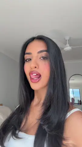 😎