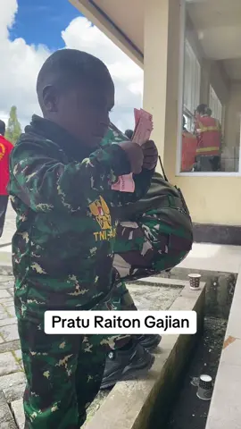 Semoga rejeki mengalir trus buat pratu Raiton #praturaiton #bocahviral #fyppppppppppppppppppppppp #lybaz2108 #tetapsemangat💪 