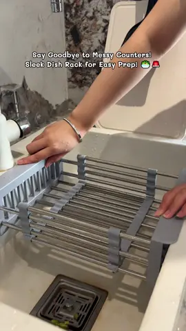 Dry smarter, not harder! 🚿 Our compact drain rack fits anywhere & looks chic! 💥 #Drainrack #KitchenDrainRack #KitchenMustHave #KitchenHacks #KitchenUpgrade